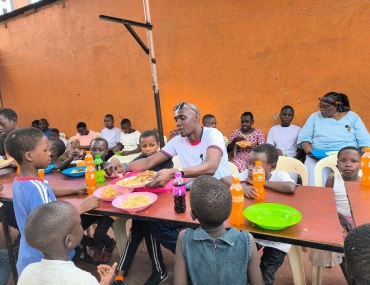 Ushindi Visits MLISADA's Orphanage and feeds street children